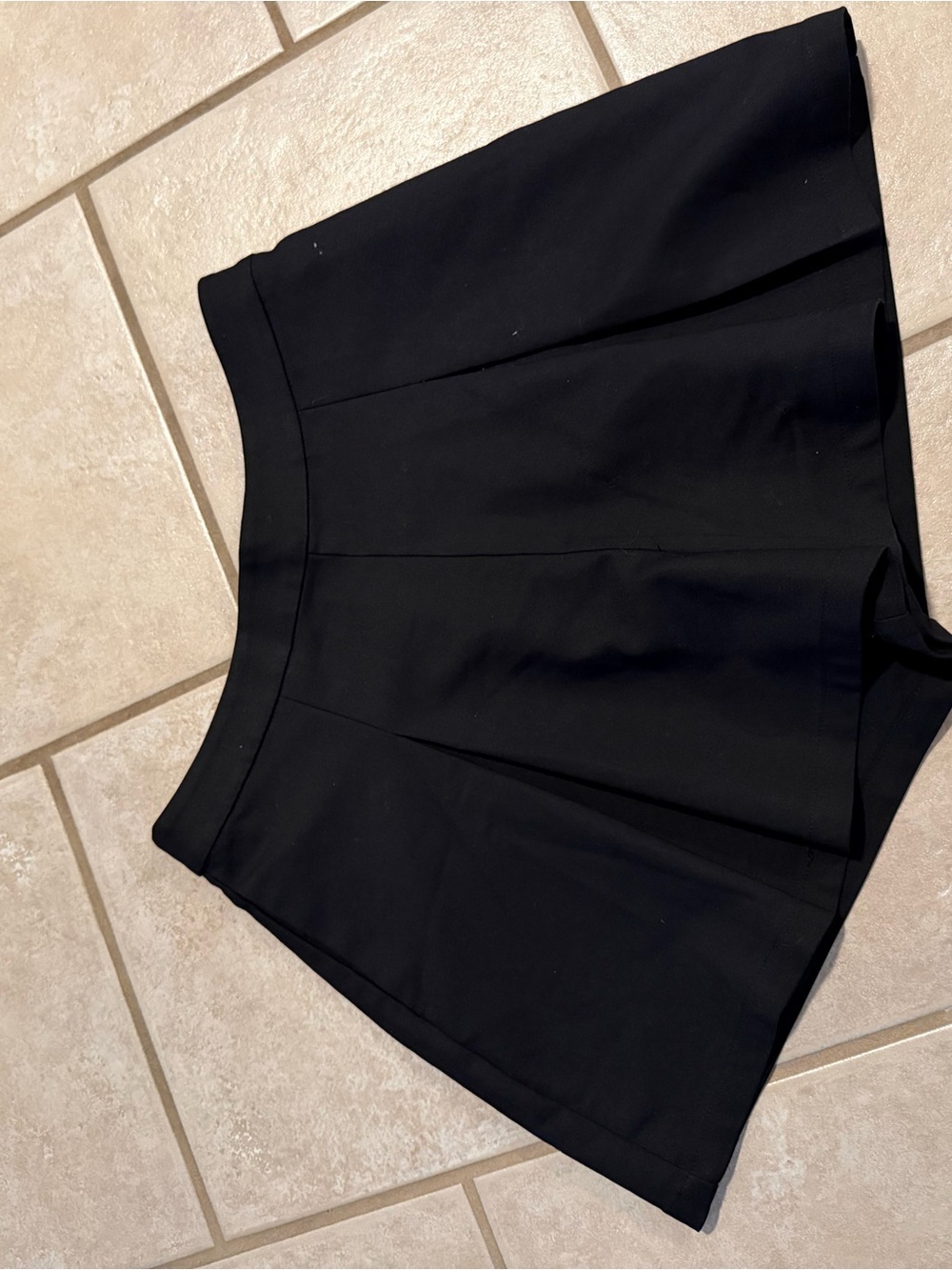 STATE Black Pleated Skort